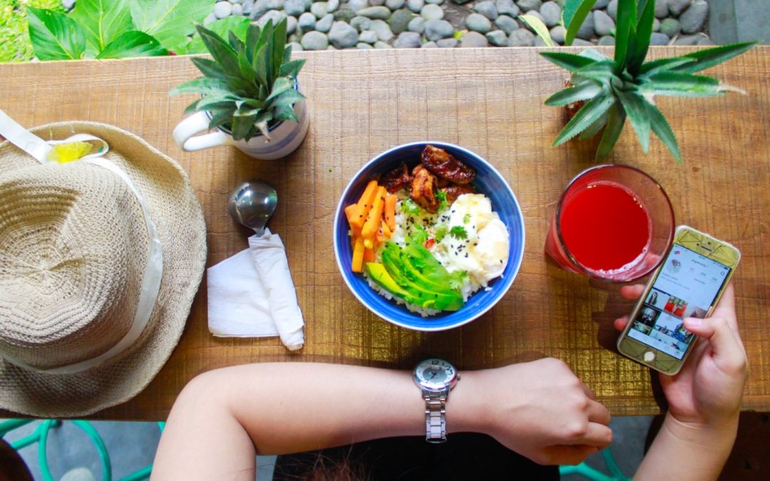 Mindful Eating: The Cornerstone of a Healthy Relationship with Food